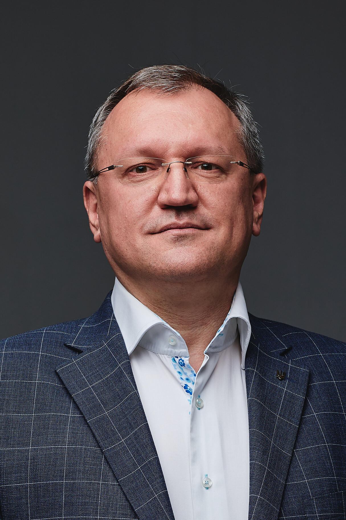 Dr. Samorodov